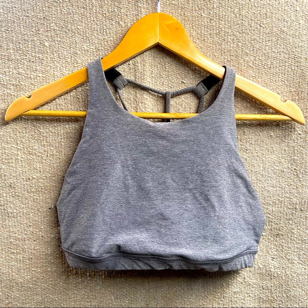 Lulu High-neck Sports Bra
